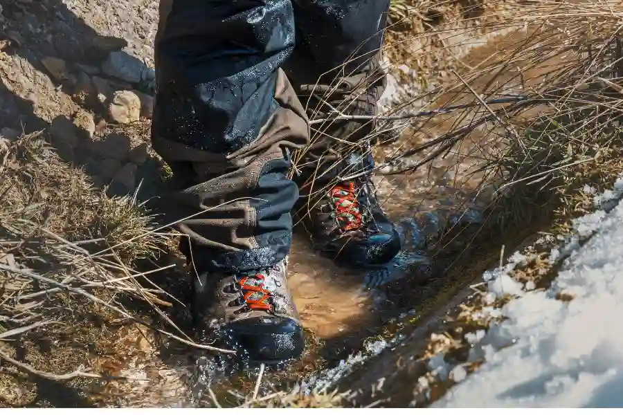 Waterproof Shoes Protect Legs From Water